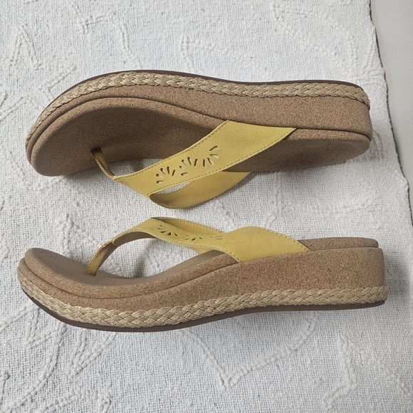 Revitalign Sunshine Yellow Kate Wedge Comfortable Summer Vacation Beach Sandal - Picture 6 of 10